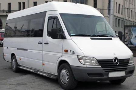 Mercedes Sprinter noma Bauskā 14 17 19 20 sēdvietas